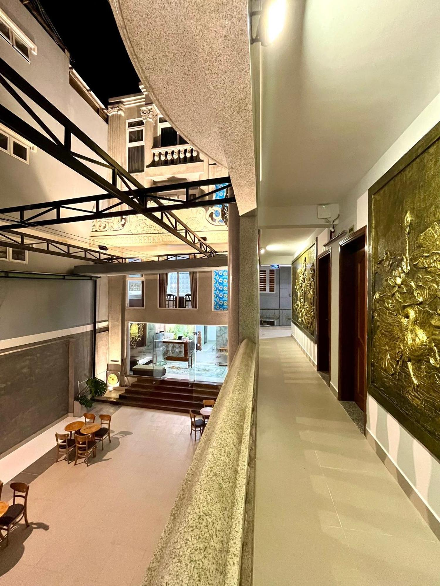 Vung Tau Luxury Hotel & Apartment Buitenkant foto