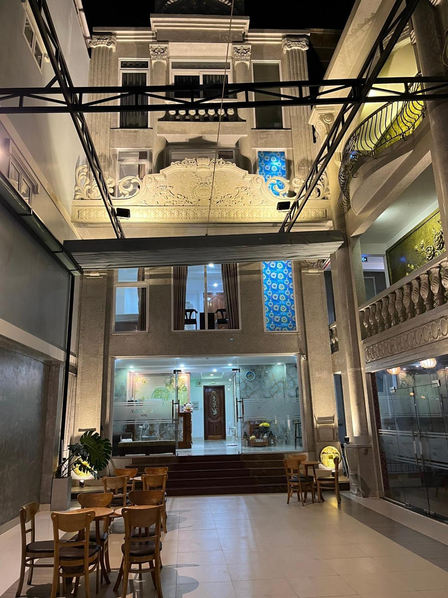 Vung Tau Luxury Hotel & Apartment Buitenkant foto